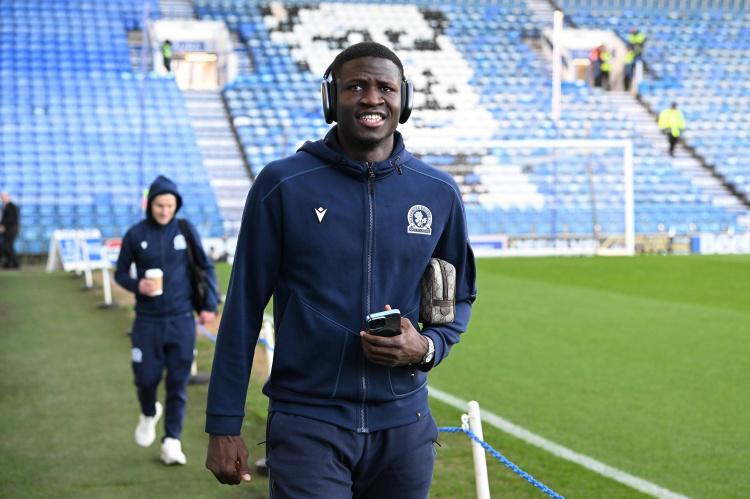 开云入口-申花28岁新王牌外援来了！合同细节曝光，将挤走阿苏埃or米内罗？