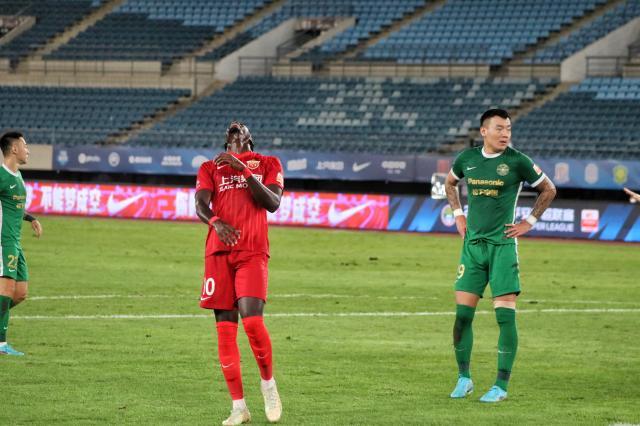 开云登录-莱科表态联赛三甲目标是底线：海港最己阵正在路上