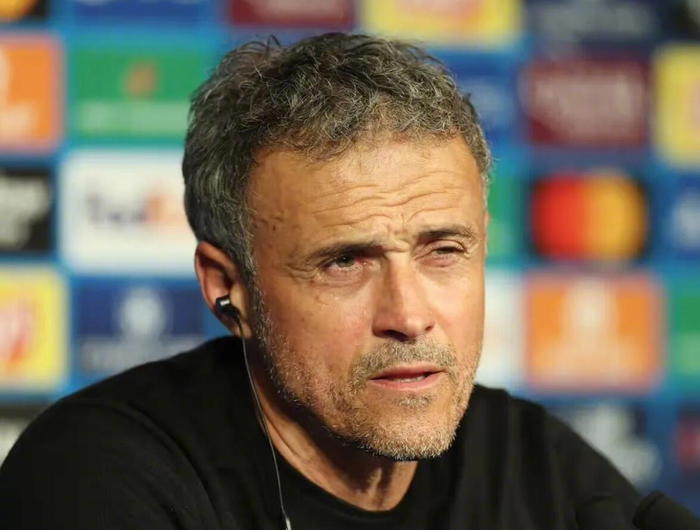 开云登录-路易斯-恩里克拒绝曼联邀约，将与巴黎续约至2027|巴黎圣日耳曼|巴塞罗那|英格兰|欧冠冠军|西班牙人_新浪体育_新浪新闻